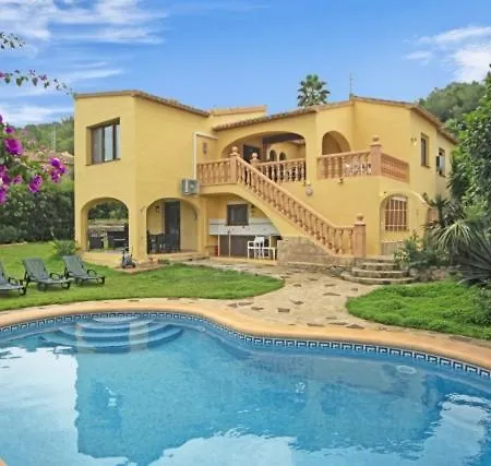 Villa Vistabella *